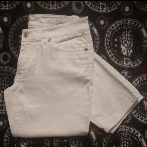 Two by Vince Camuto white skinny jeans - Picture 2 of 5